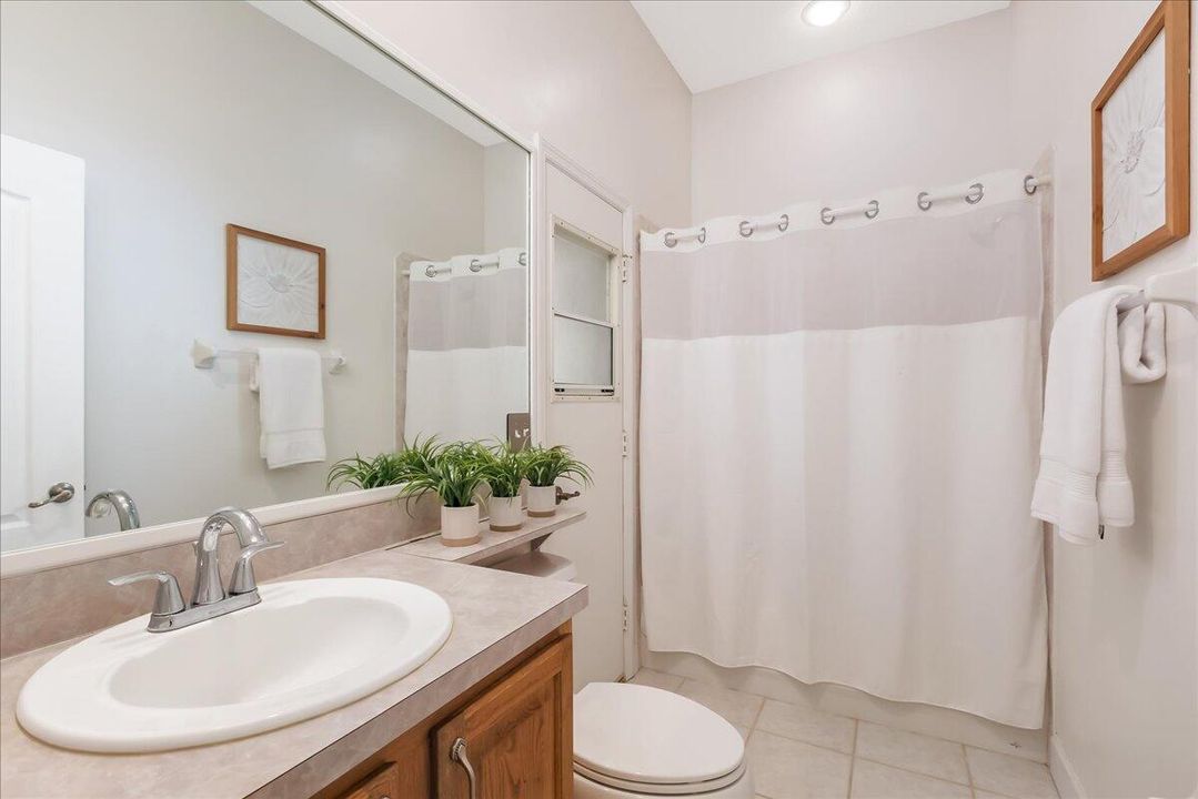 For Sale: $625,000 (4 beds, 2 baths, 2321 Square Feet)