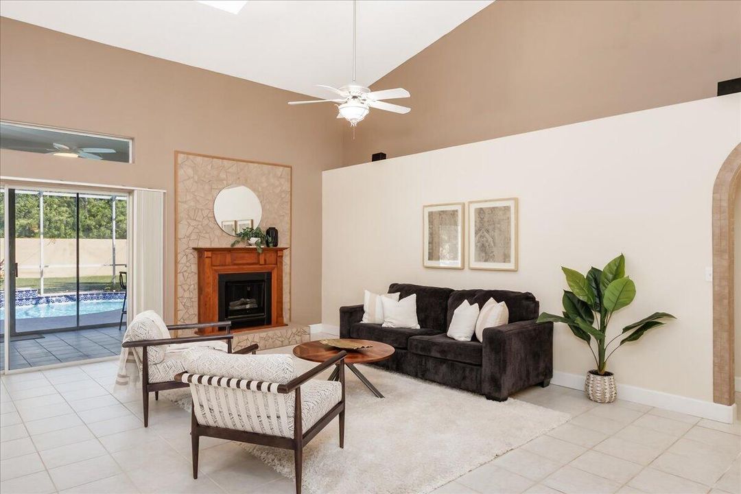 For Sale: $625,000 (4 beds, 2 baths, 2321 Square Feet)