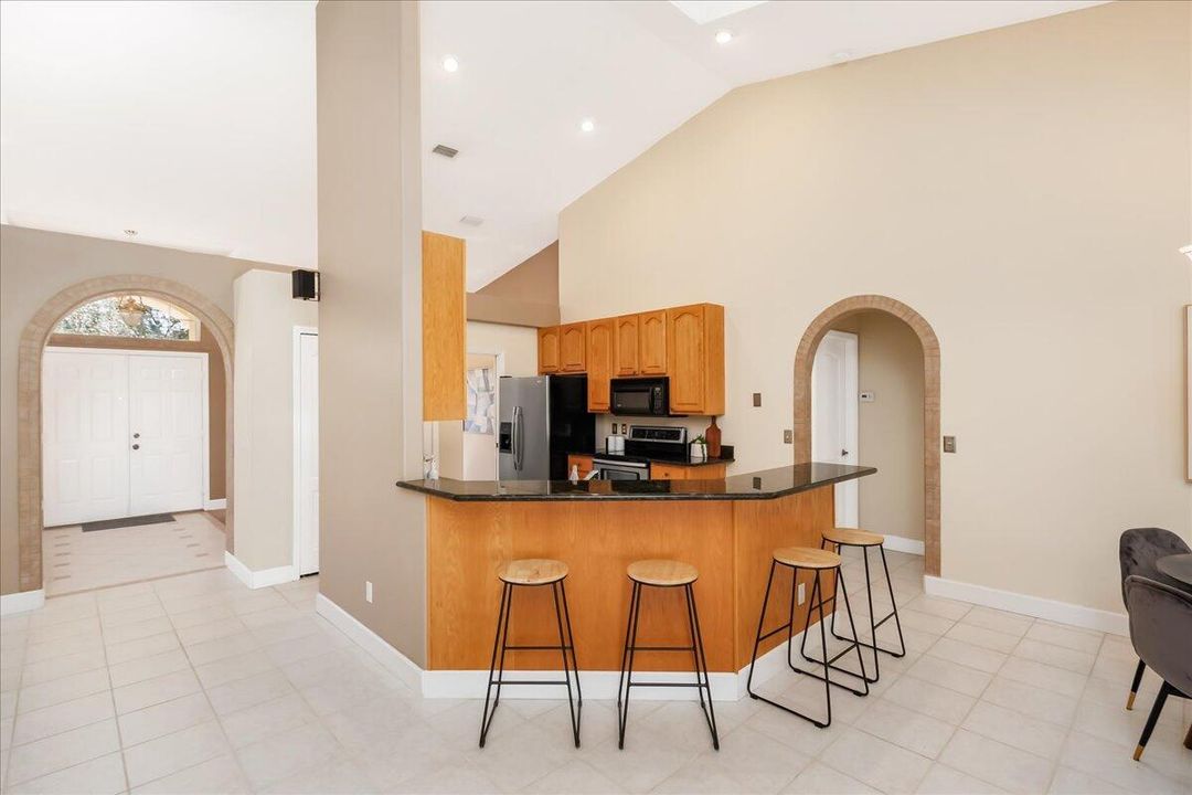 For Sale: $625,000 (4 beds, 2 baths, 2321 Square Feet)