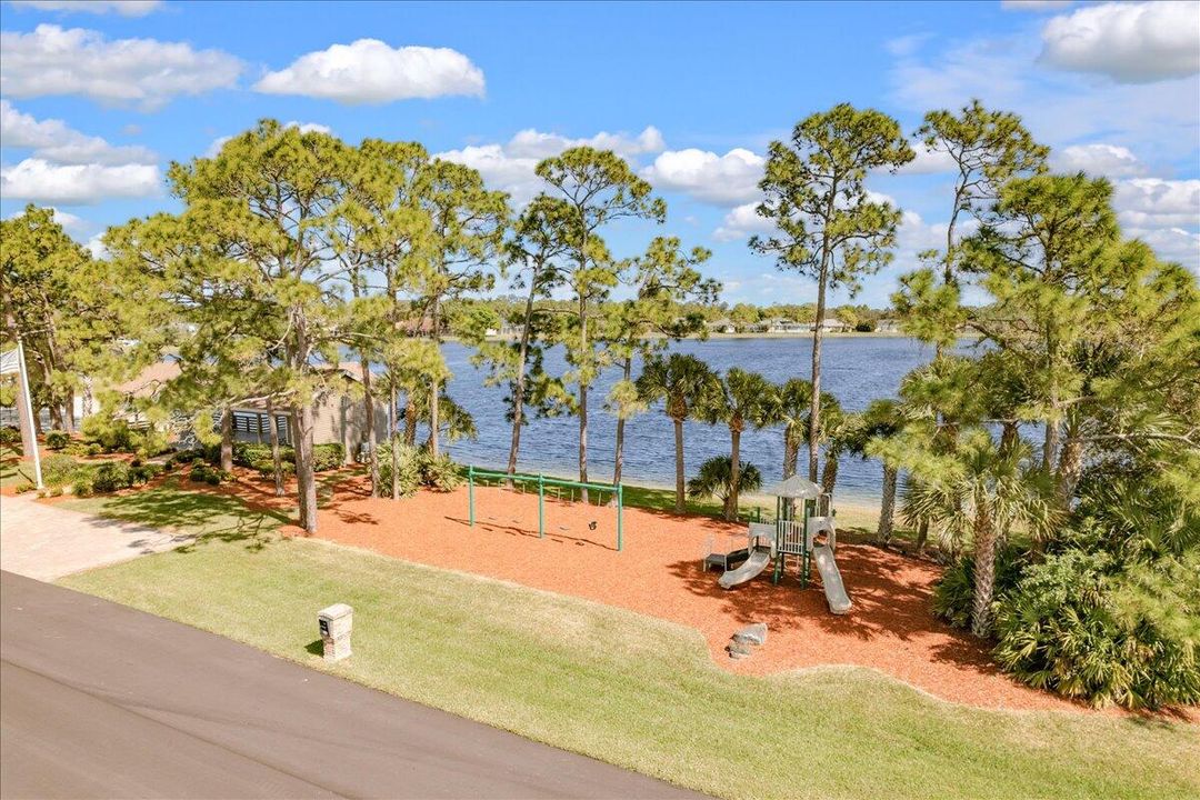 For Sale: $625,000 (4 beds, 2 baths, 2321 Square Feet)