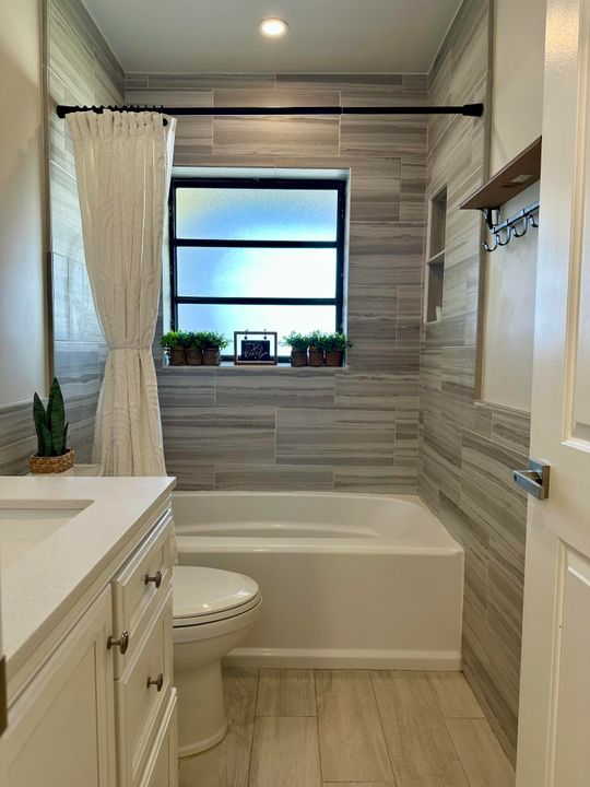 For Rent: $3,500 (3 beds, 2 baths, 1698 Square Feet)