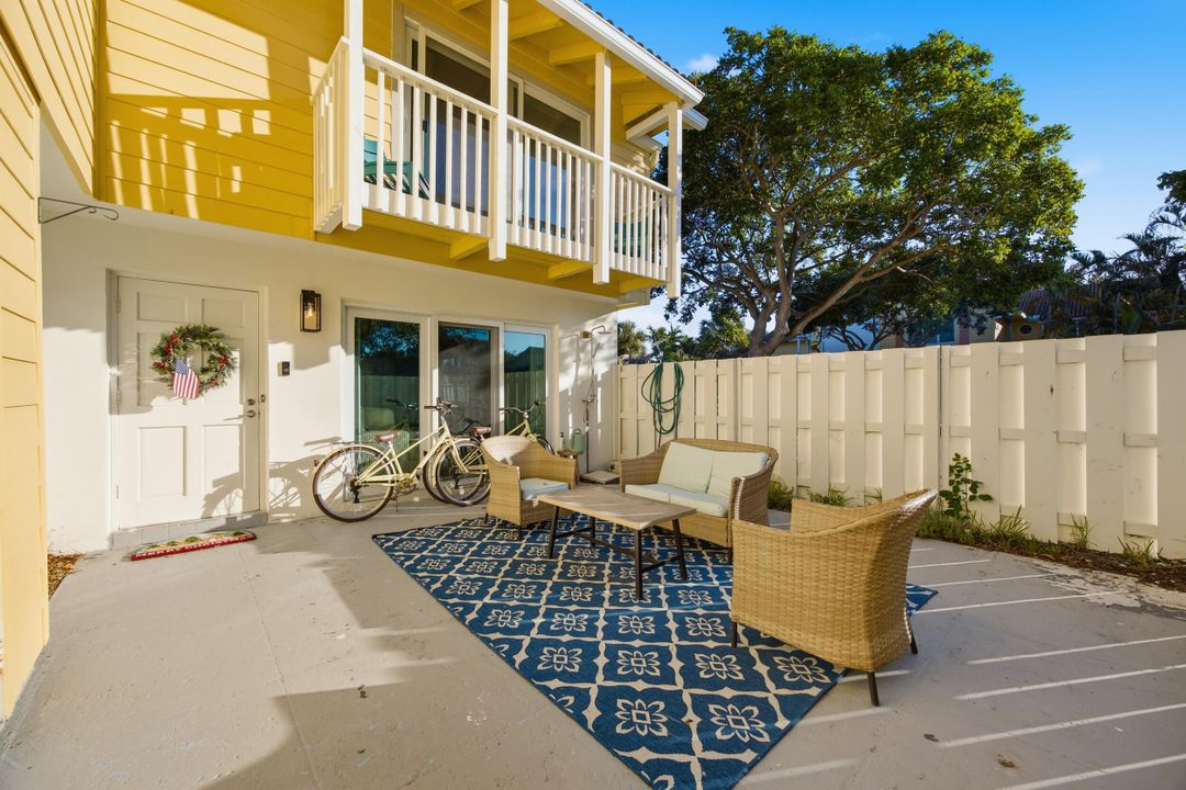 待售: $550,000 (2 贝兹, 2 浴室, 1250 平方英尺)