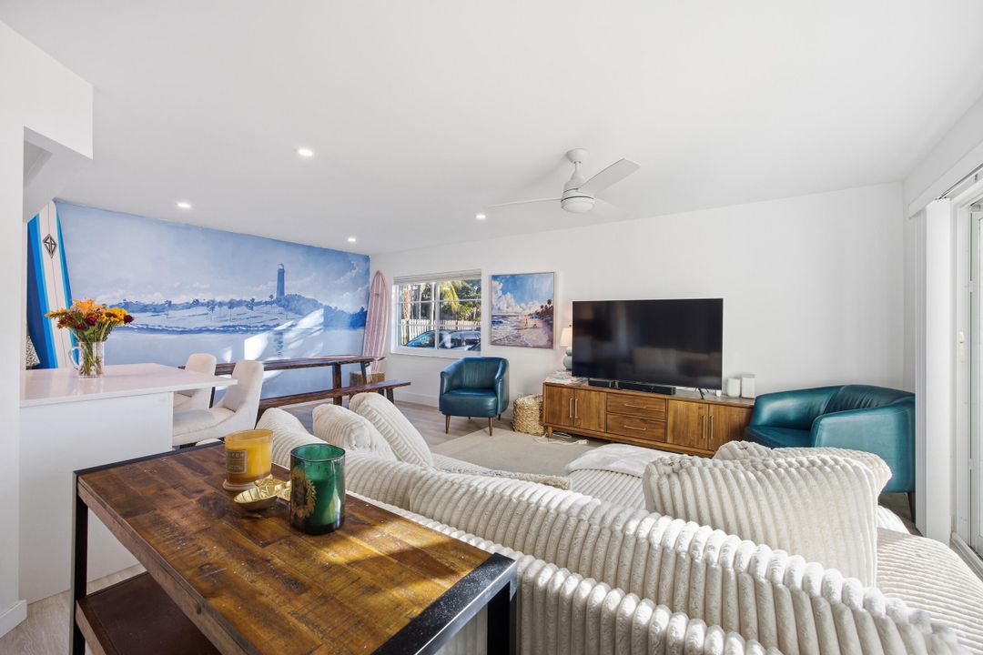 待售: $550,000 (2 贝兹, 2 浴室, 1250 平方英尺)