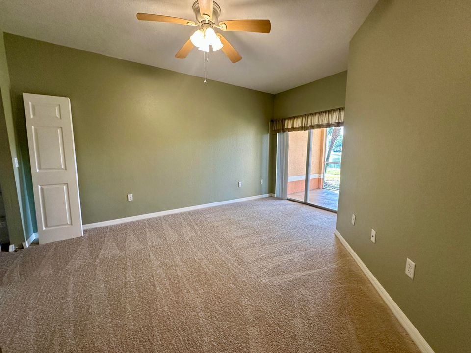 For Sale: $215,000 (2 beds, 2 baths, 1180 Square Feet)