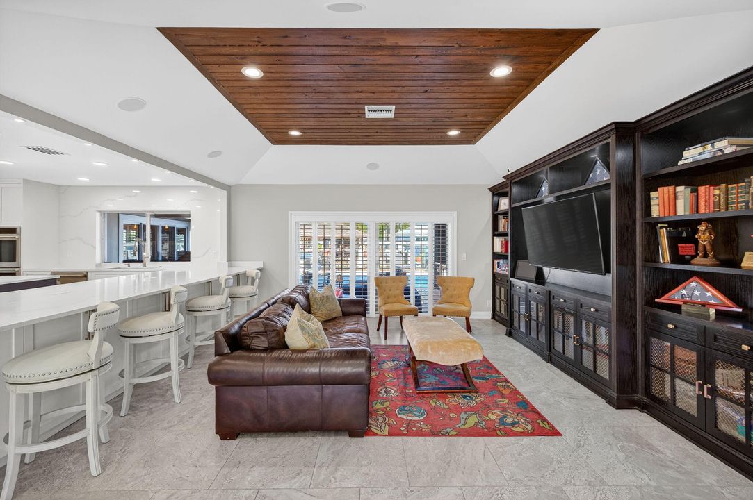 For Sale: $2,850,000 (3 beds, 2 baths, 2653 Square Feet)