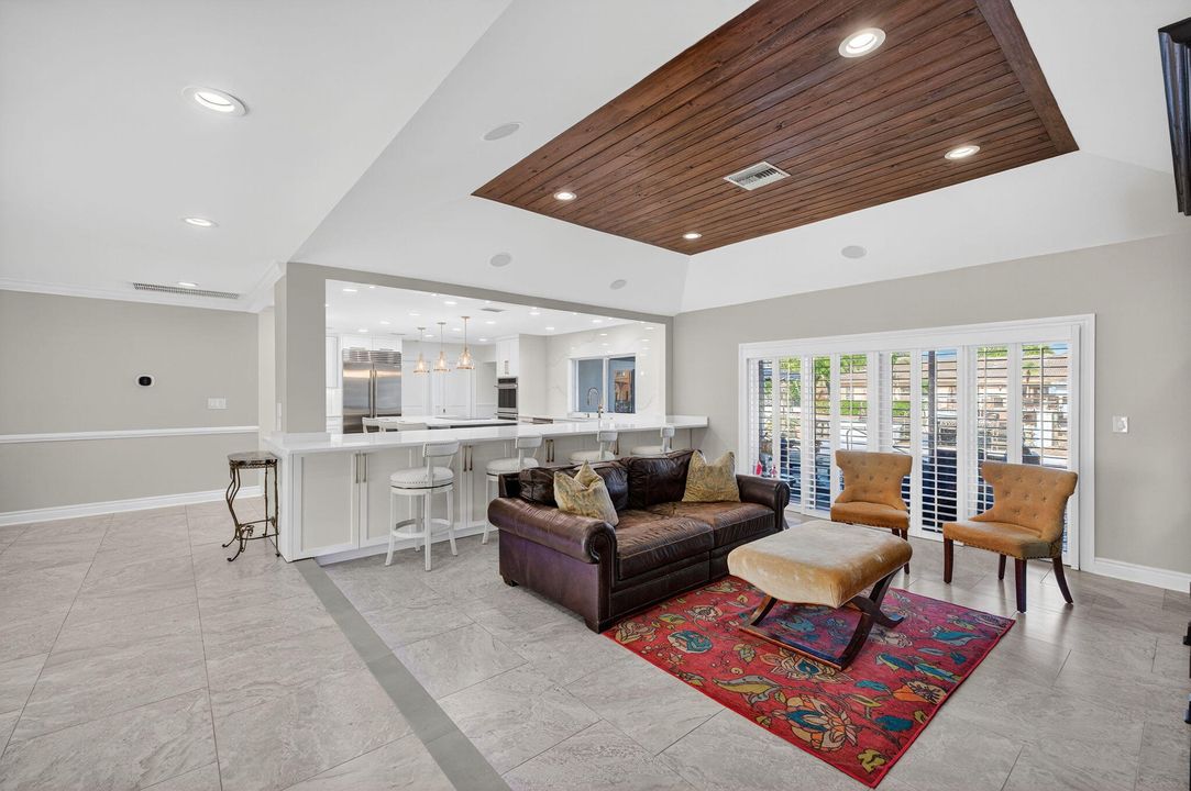 For Sale: $2,850,000 (3 beds, 2 baths, 2653 Square Feet)