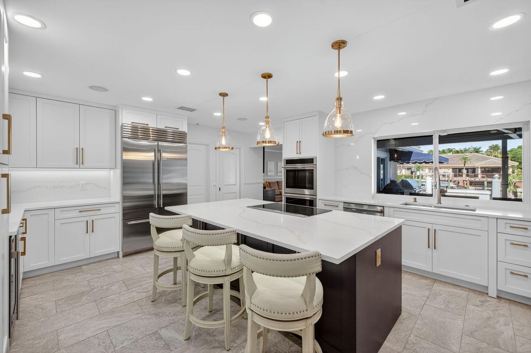 For Sale: $2,850,000 (3 beds, 2 baths, 2653 Square Feet)