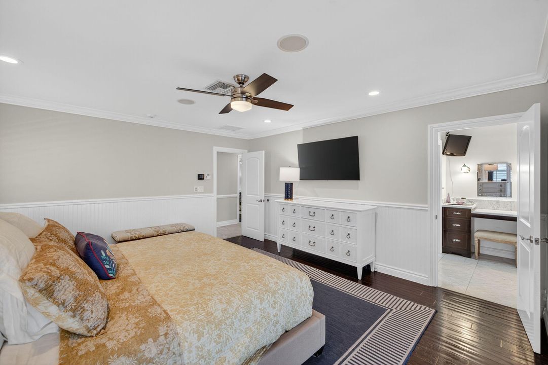 For Sale: $2,850,000 (3 beds, 2 baths, 2653 Square Feet)