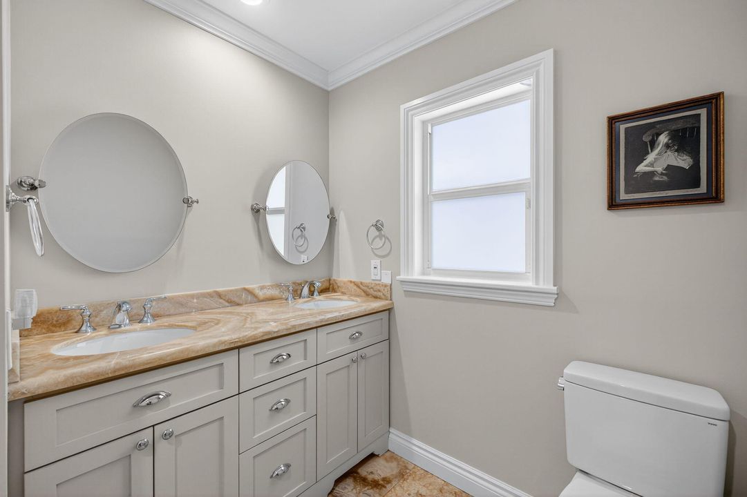 For Sale: $2,850,000 (3 beds, 2 baths, 2653 Square Feet)