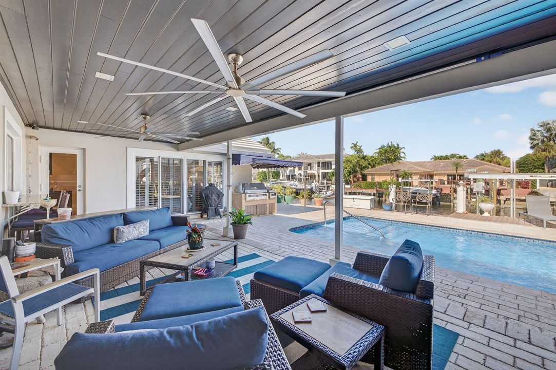 For Sale: $2,850,000 (3 beds, 2 baths, 2653 Square Feet)