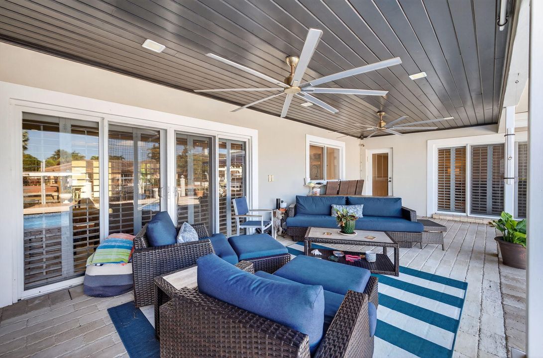 For Sale: $2,850,000 (3 beds, 2 baths, 2653 Square Feet)