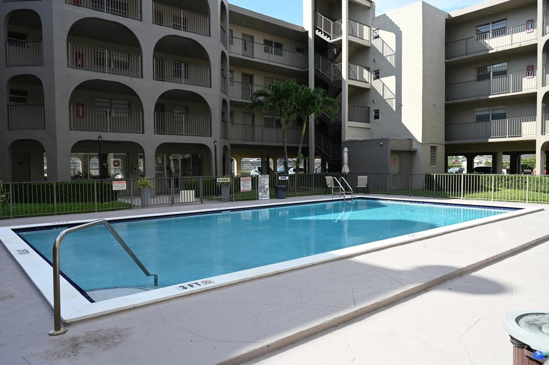 En Venta: $255,000 (2 camas, 2 baños, 819 Pies cuadrados)