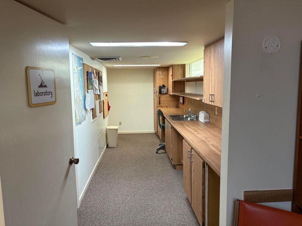 For Sale: $725,000 (0 beds, 0 baths, 2100 Square Feet)