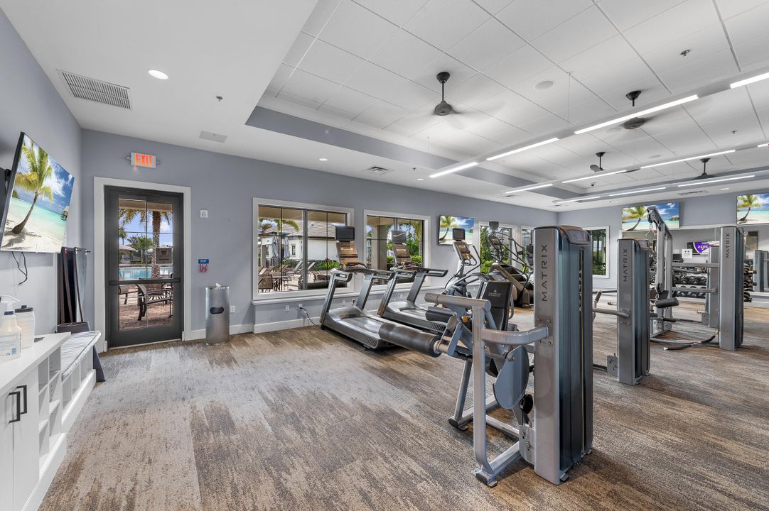 For Sale: $695,000 (4 beds, 2 baths, 1874 Square Feet)