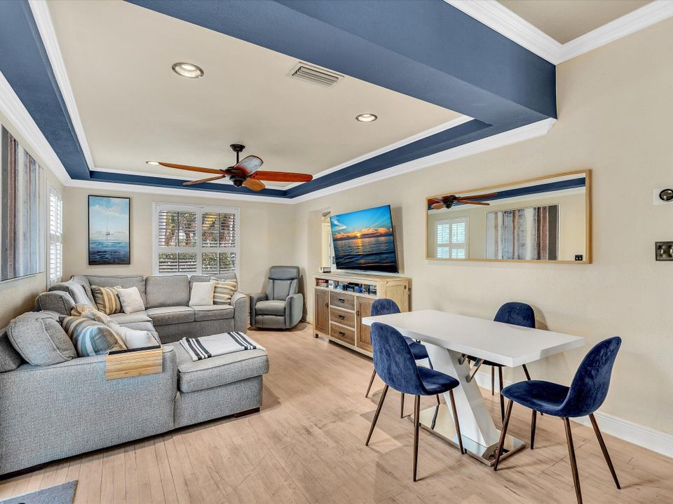 For Rent: $6,500 (4 beds, 3 baths, 1479 Square Feet)