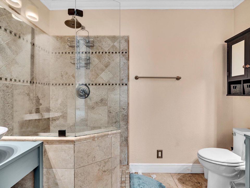 For Rent: $6,500 (4 beds, 3 baths, 1479 Square Feet)