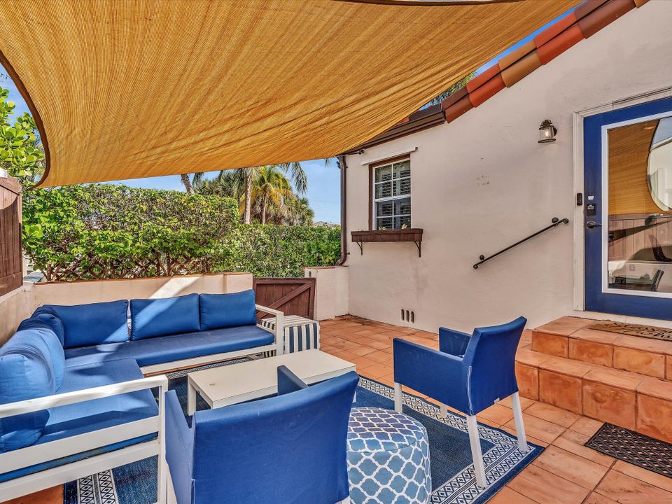 For Rent: $6,500 (4 beds, 3 baths, 1479 Square Feet)