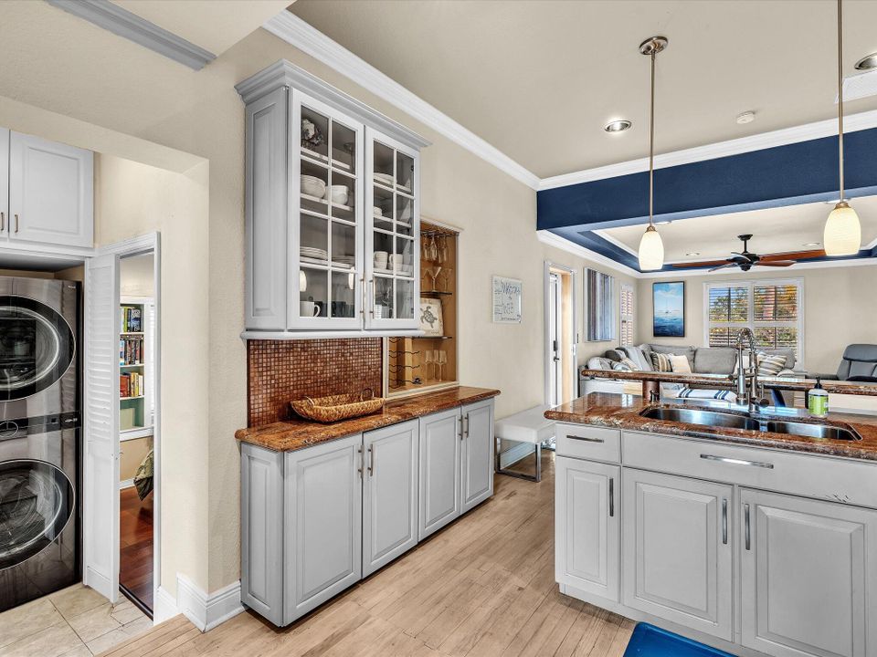 For Rent: $6,500 (4 beds, 3 baths, 1479 Square Feet)