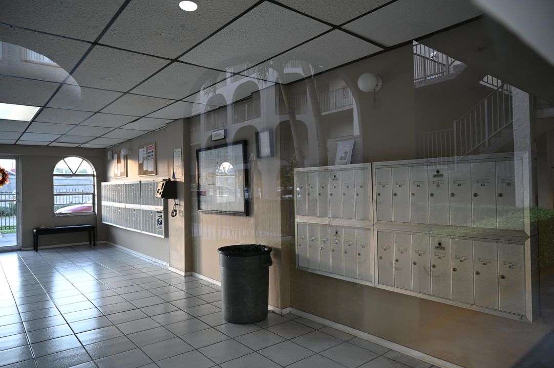 En Venta: $255,000 (2 camas, 2 baños, 819 Pies cuadrados)