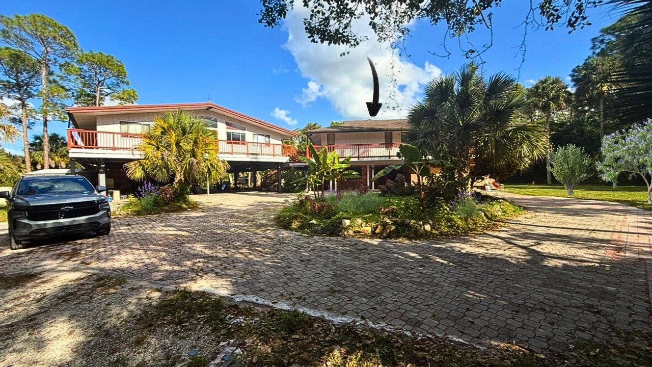 For Rent: $3,250 (3 beds, 2 baths, 1550 Square Feet)