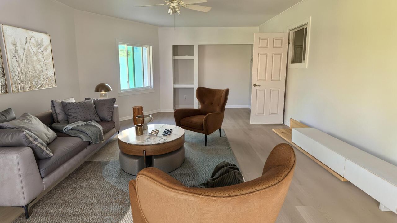 For Rent: $3,250 (3 beds, 2 baths, 1550 Square Feet)