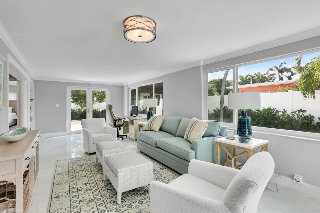 待售: $1,350,000 (3 贝兹, 2 浴室, 1924 平方英尺)