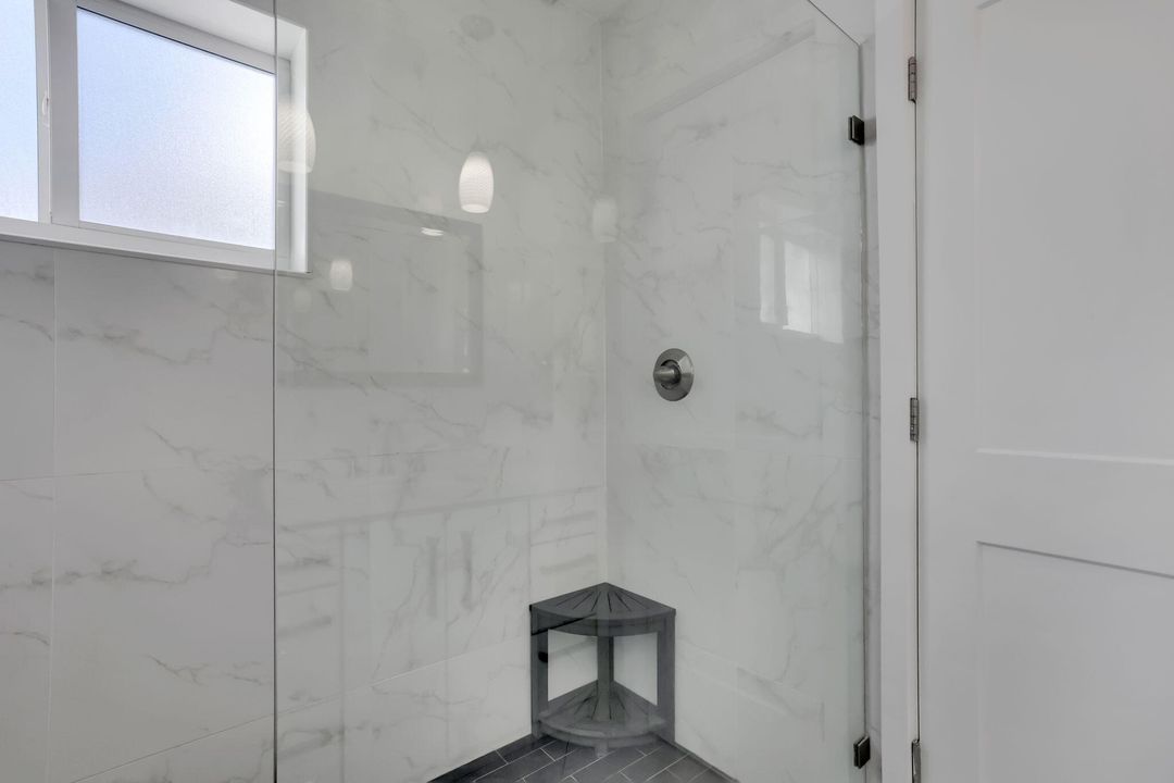 待售: $1,350,000 (3 贝兹, 2 浴室, 1924 平方英尺)