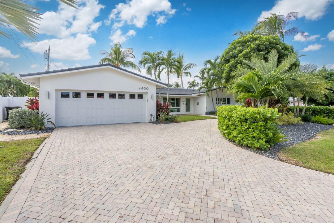 待售: $1,350,000 (3 贝兹, 2 浴室, 1924 平方英尺)