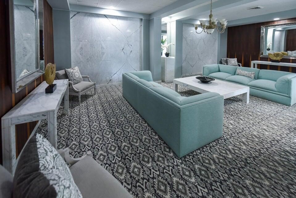 合同活跃: $3,900 (1 贝兹, 1 浴室, 1180 平方英尺)