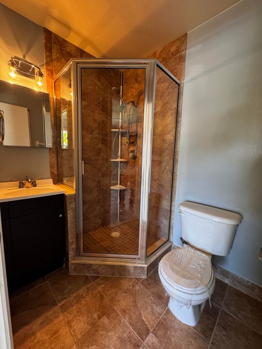 For Sale: $245,000 (2 beds, 2 baths, 1167 Square Feet)