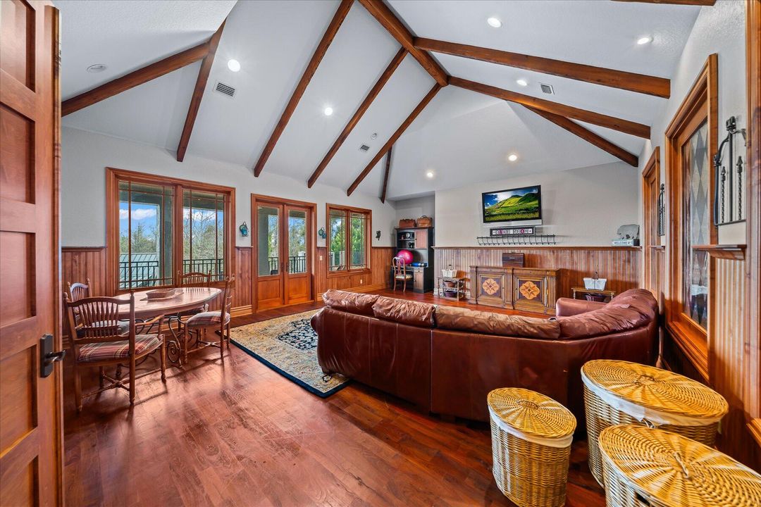 En Venta: $4,750,000 (8 camas, 7 baños, 10869 Pies cuadrados)