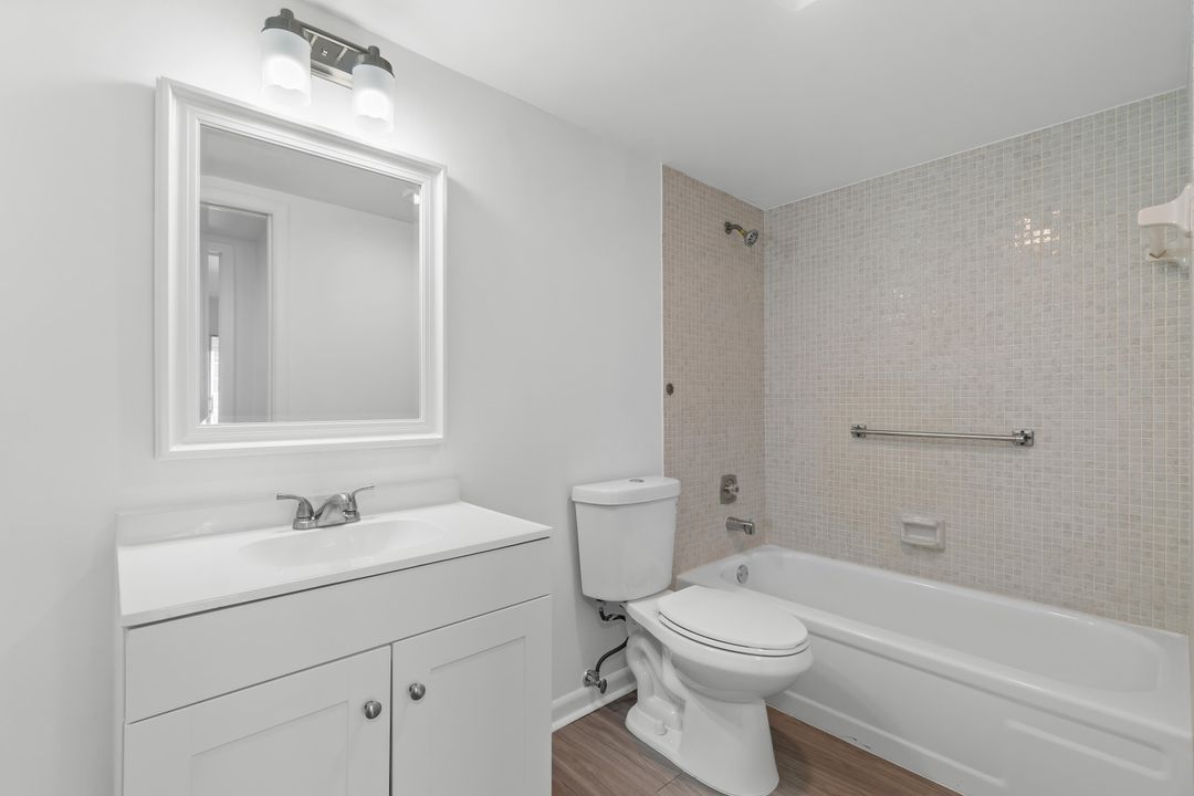 For Rent: $1,700 (2 beds, 2 baths, 896 Square Feet)