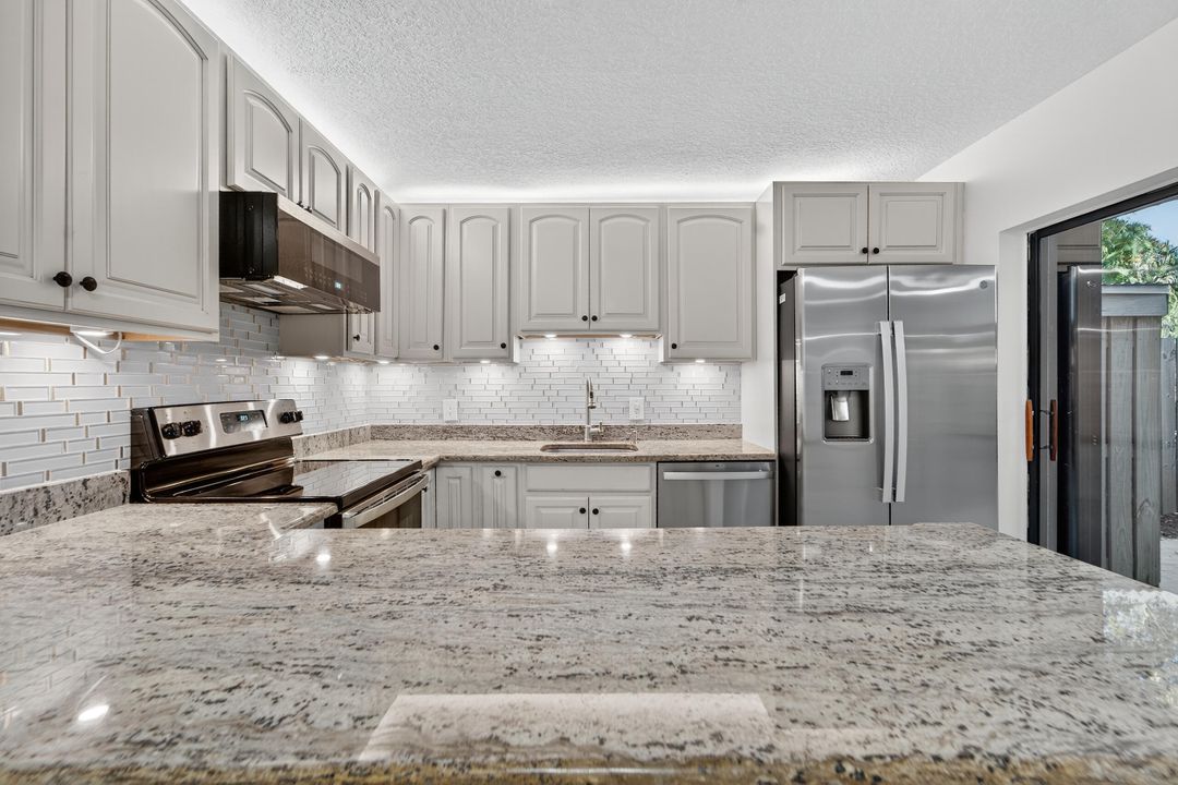 В аренду: $2,900 (3 спален, 2 ванн, 1596 Квадратных фут)