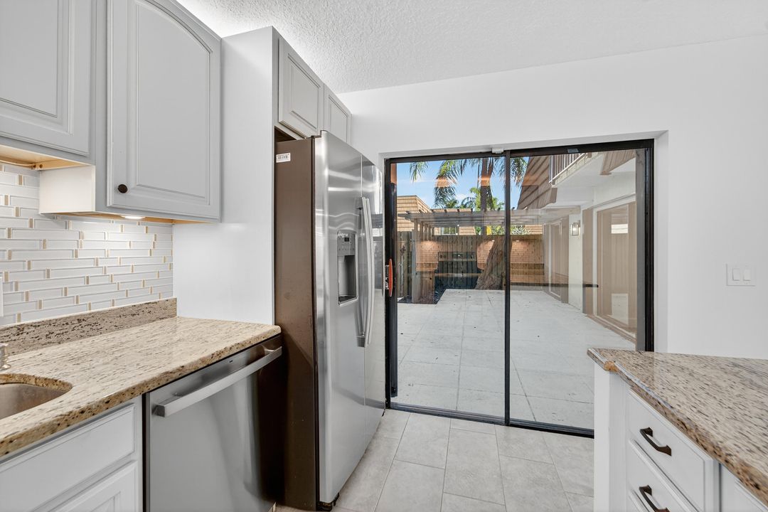 В аренду: $2,900 (3 спален, 2 ванн, 1596 Квадратных фут)