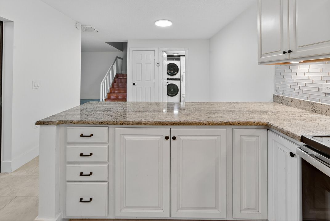 В аренду: $2,900 (3 спален, 2 ванн, 1596 Квадратных фут)