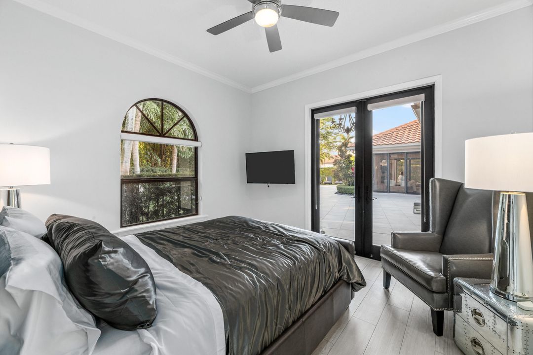 For Sale: $2,975,000 (3 beds, 3 baths, 2175 Square Feet)