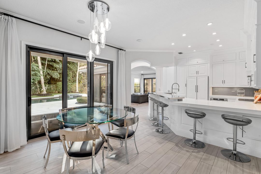 For Sale: $2,975,000 (3 beds, 3 baths, 2175 Square Feet)