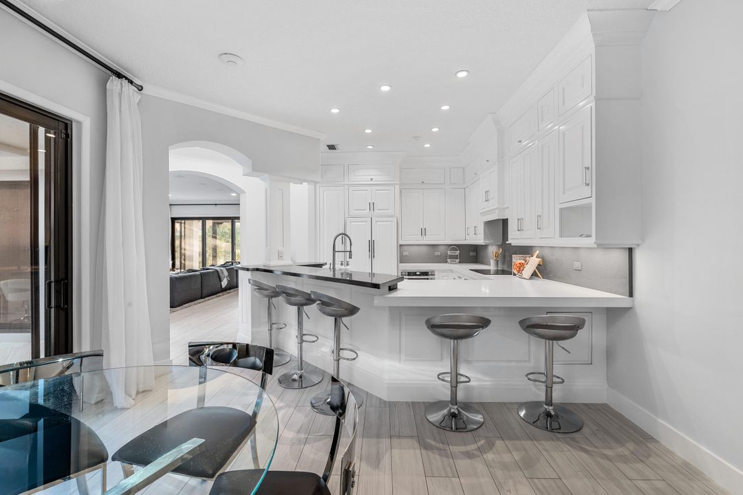 For Sale: $2,975,000 (3 beds, 3 baths, 2175 Square Feet)