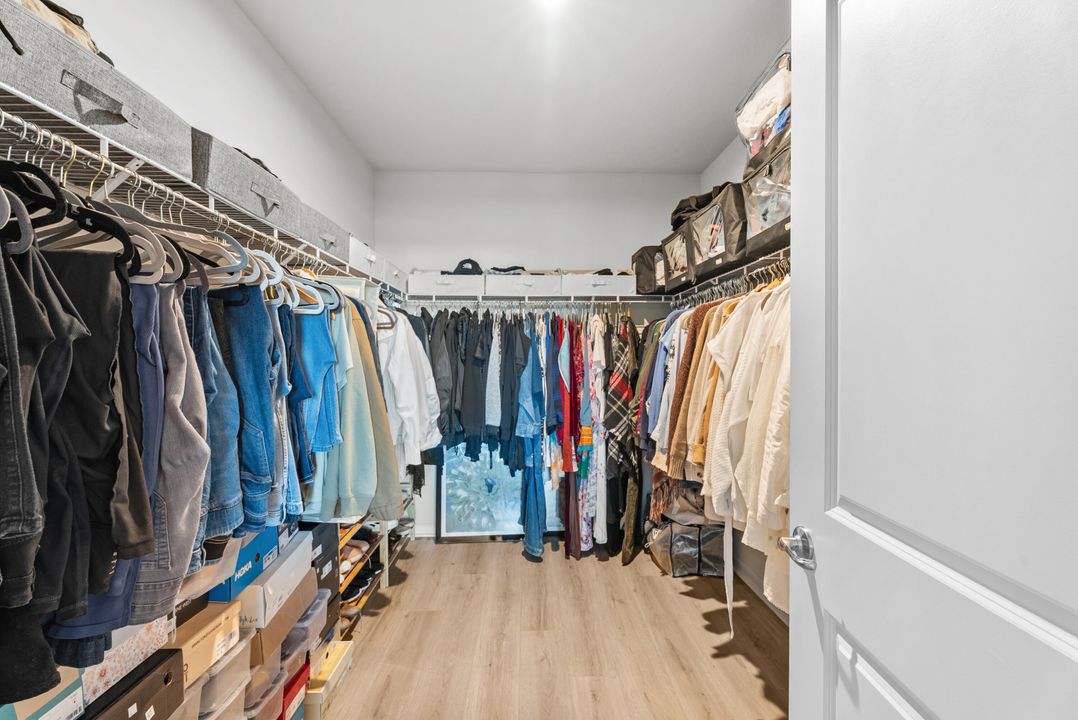 For Rent: $2,600 (2 beds, 2 baths, 1503 Square Feet)