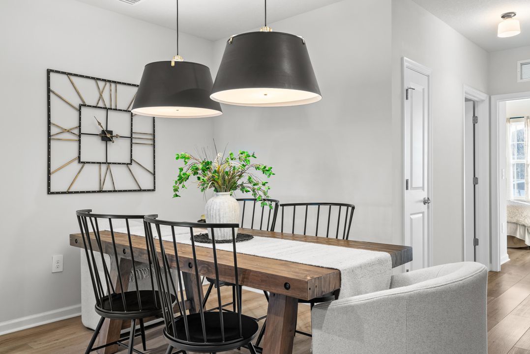 For Rent: $2,600 (2 beds, 2 baths, 1503 Square Feet)