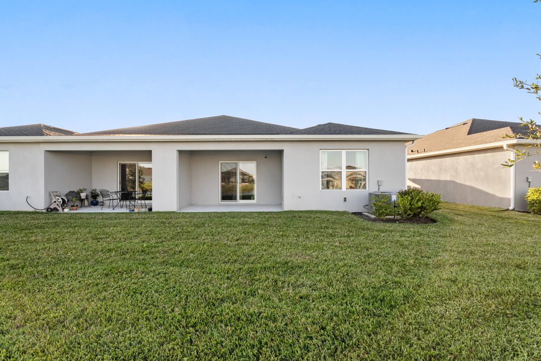 For Rent: $2,600 (2 beds, 2 baths, 1503 Square Feet)