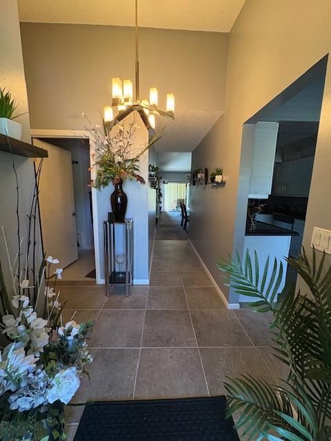 For Sale: $195,000 (2 beds, 2 baths, 1360 Square Feet)