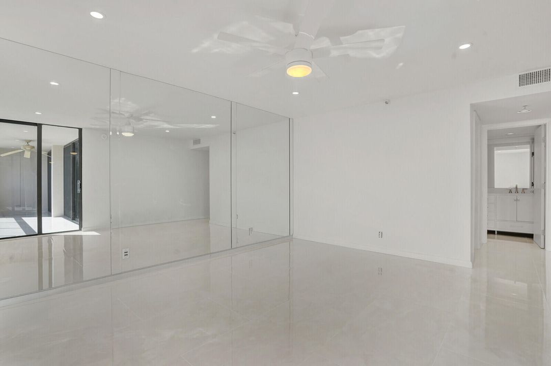 For Rent: $6,800 (2 beds, 2 baths, 1305 Square Feet)