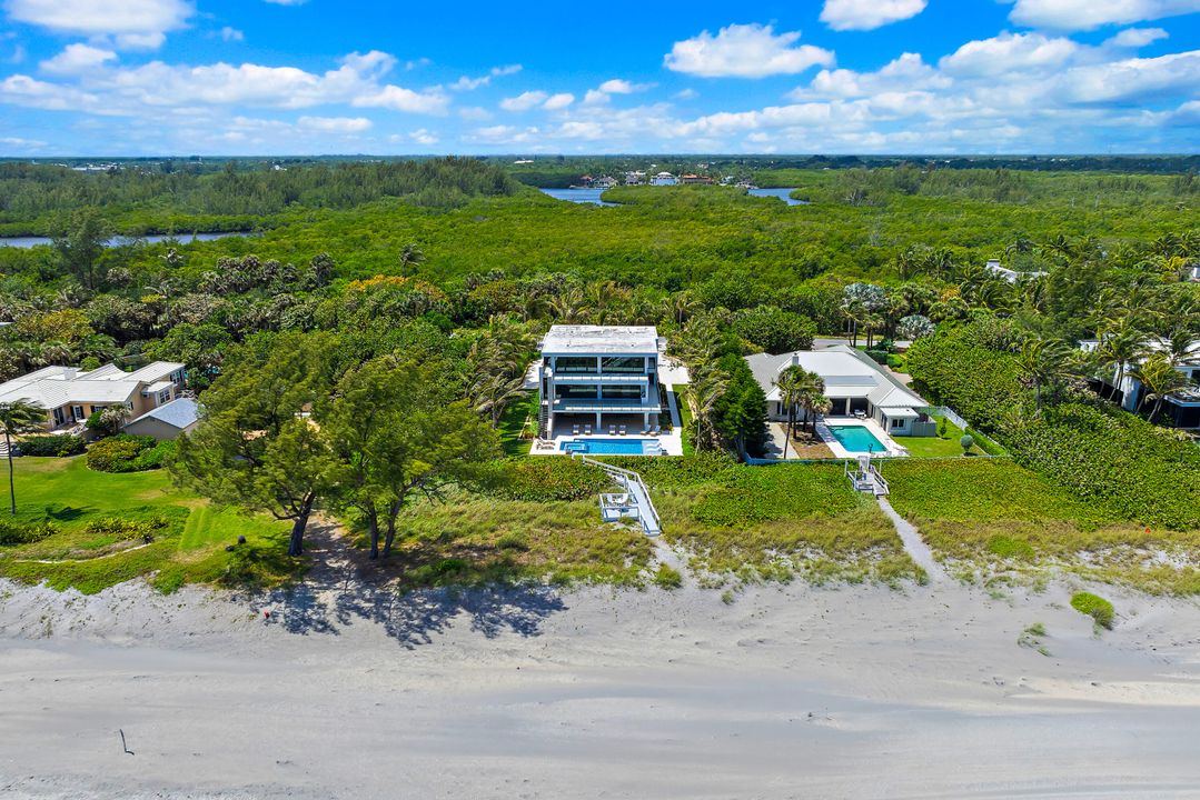 На продажу: $14,500,000 (4 спален, 5 ванн, 5965 Квадратных фут)