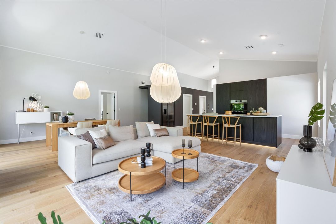 En Venta: $925,000 (3 camas, 2 baños, 1640 Pies cuadrados)