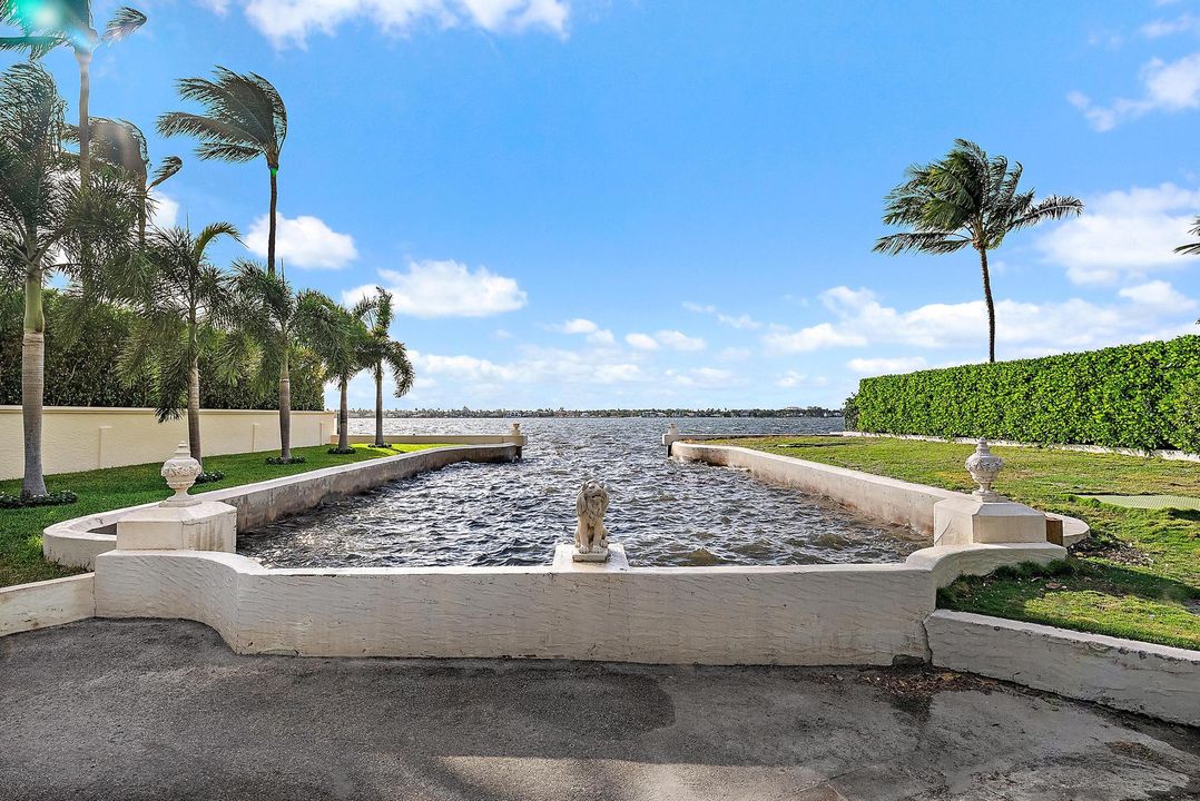 For Sale: $25,000,000 (5 beds, 4 baths, 7603 Square Feet)