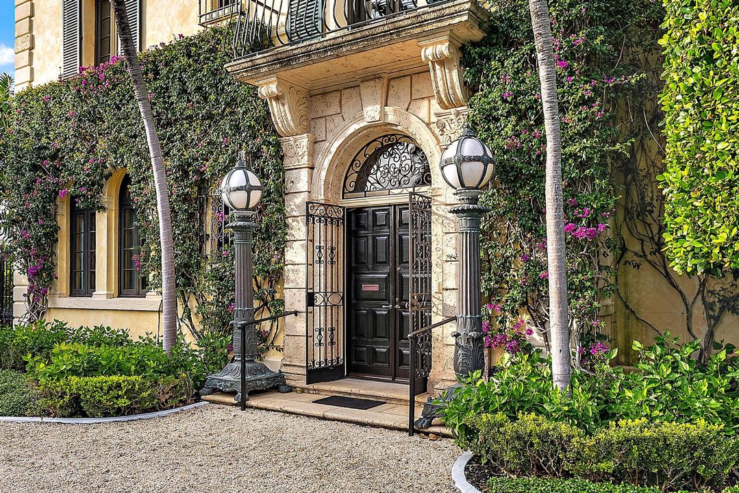 For Sale: $25,000,000 (5 beds, 4 baths, 7603 Square Feet)