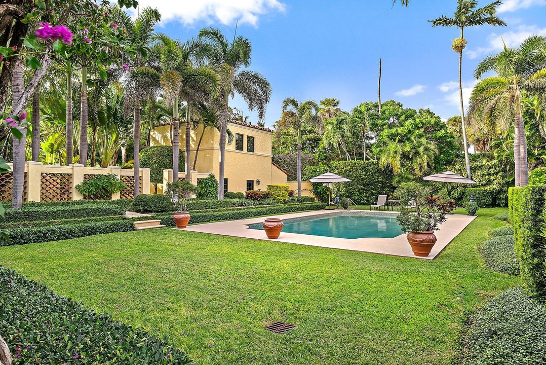 For Sale: $25,000,000 (5 beds, 4 baths, 7603 Square Feet)