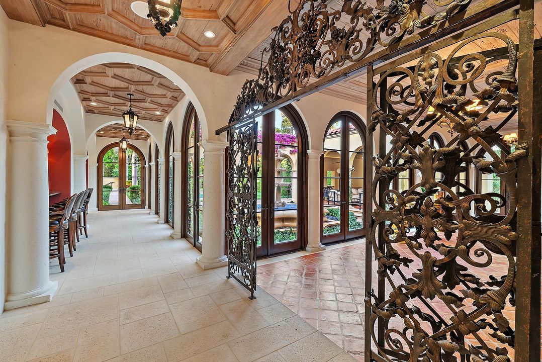 For Sale: $25,000,000 (5 beds, 4 baths, 7603 Square Feet)