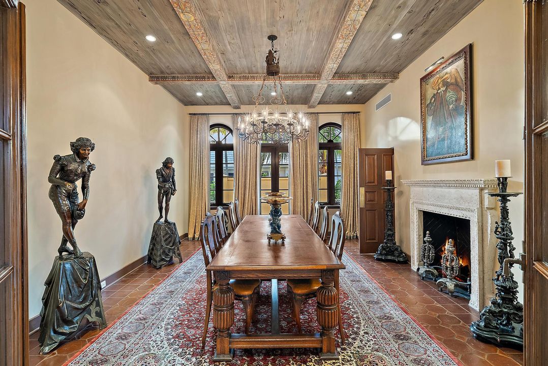 For Sale: $25,000,000 (5 beds, 4 baths, 7603 Square Feet)